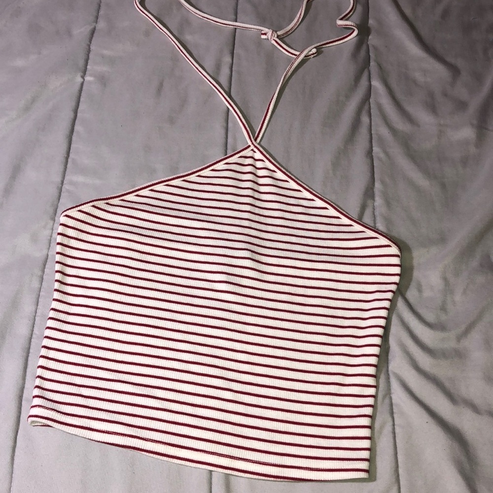 Stripped crop top 😍